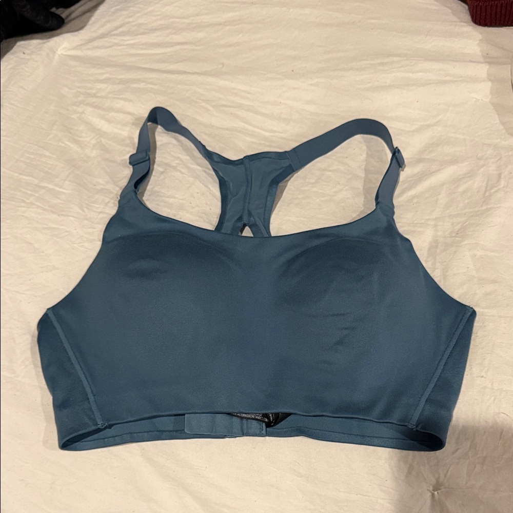 Victoria Sport Sports Bra